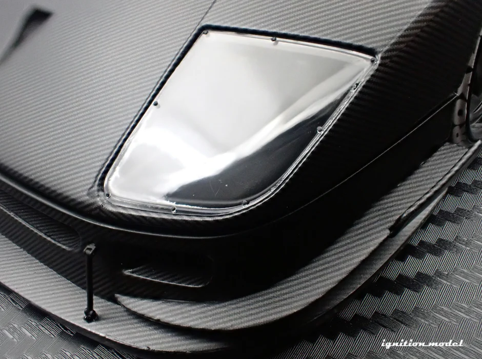 Ignition Model IG3755 1/18 LB-WORKS 40 Full Carbon Resin
