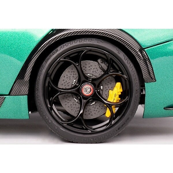 MOTORHELIX M89002 1/18 Alfa Romeo Giulia GTA Montreal Green Die-cast Model