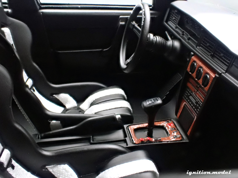 Ignition Model IG3769 1/18 Pandem 190 Black Widebody