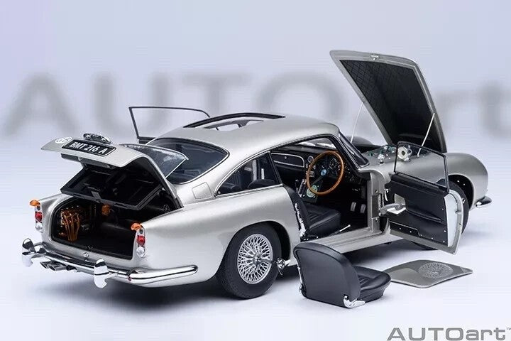 AUTOart 70296 1/18 Aston Martin DB5 007 Goldfinger Bond Silver Movie