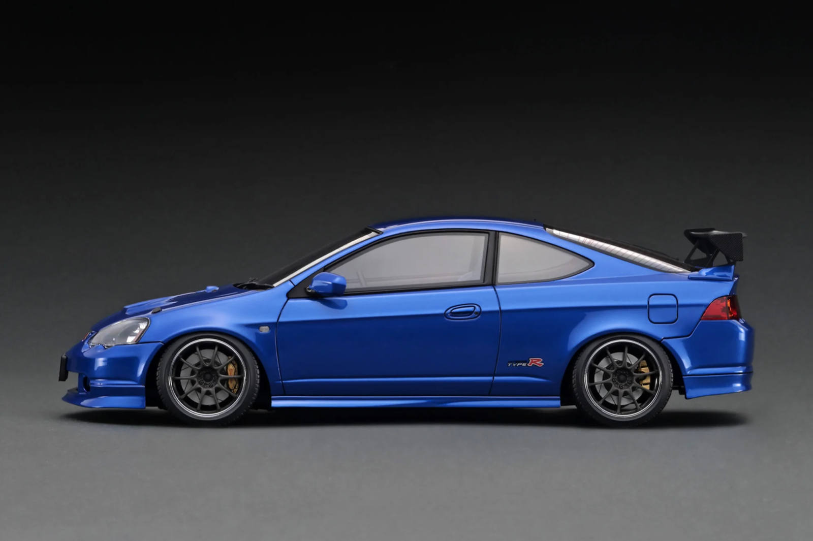 Ignition Model IG3326 1/18 Honda Integra Type R DC5 Mugen Blue Metallic Resin