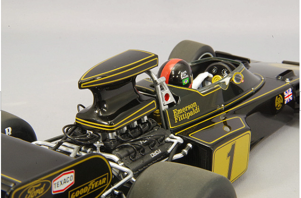 AUTOart Aa87328 1/18 Lotus 72E F1 GP #1 Emerson Fittipaldi 1973 JPS