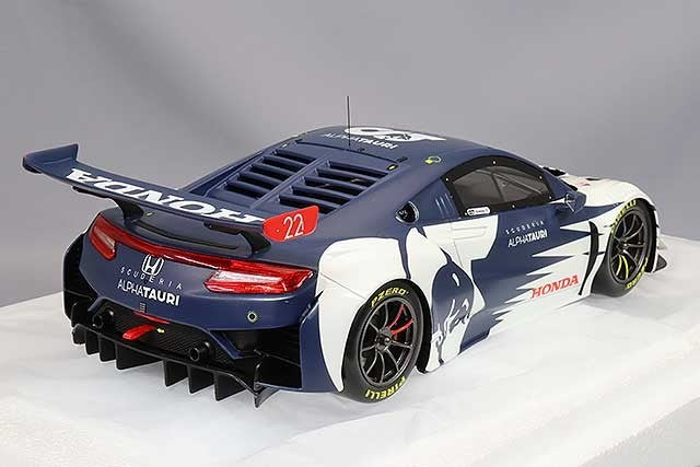 TOP SPEED TS0556 1/18 Honda NSX GT3 EVO 2023 AlphaTauri #22