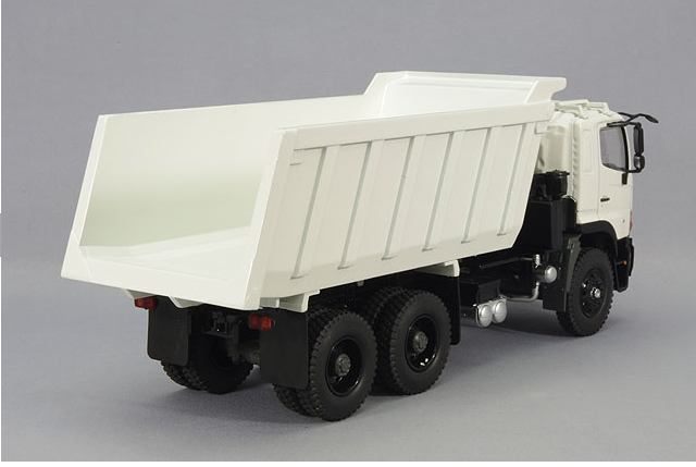 Kyosho HINO-700ZS 1/43 Hino Motors 700ZS 6x4 Dump Truck White Diecast