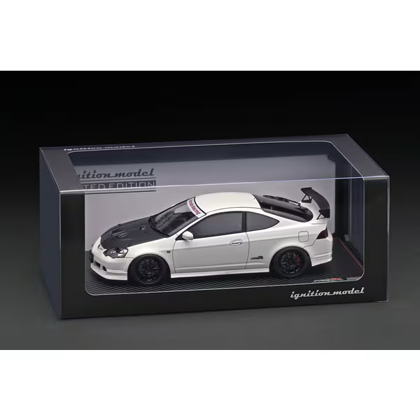 ignition model IG3324 – 1:18 Honda Integra Type R (DC5) “White with K20A Engine”