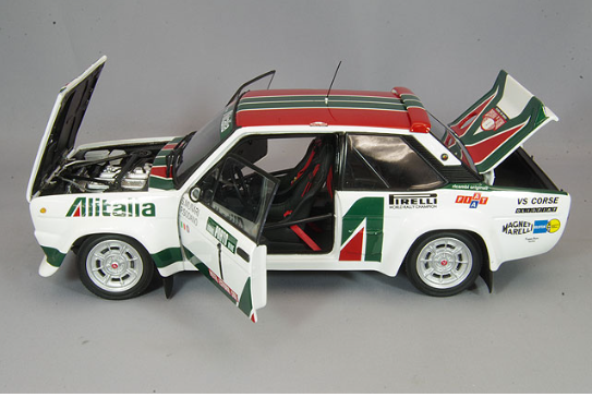 Kyosho KS08376B 1/18 Fiat 131 Abarth Rally 1978 Portugal #1 Diecast