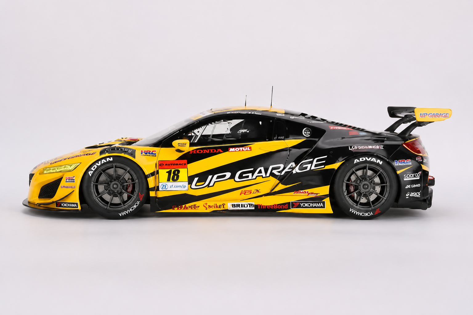 Top Speed TS0519 1/18 Honda NSX GT3 EVO22 Super GT 2023 #18 Team Up Garage Resin