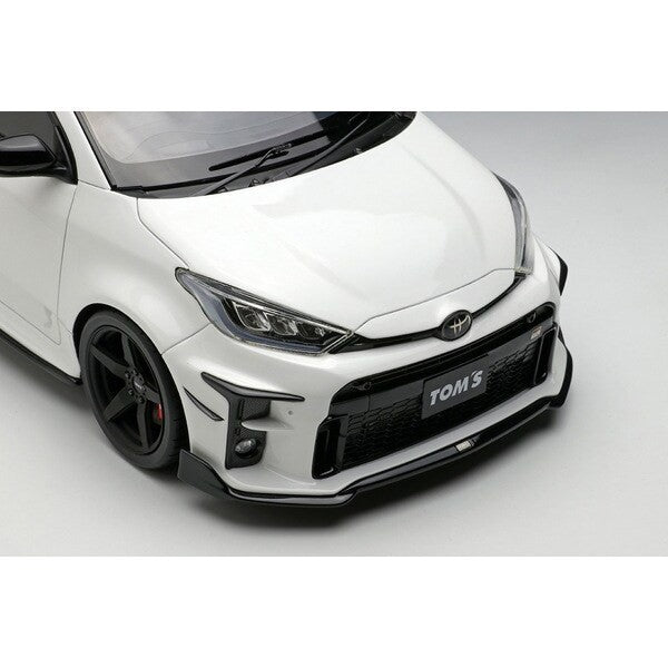 Make Up EIDOLON EML091A 1/18 TOM'S GR Yaris 2021 Super White II