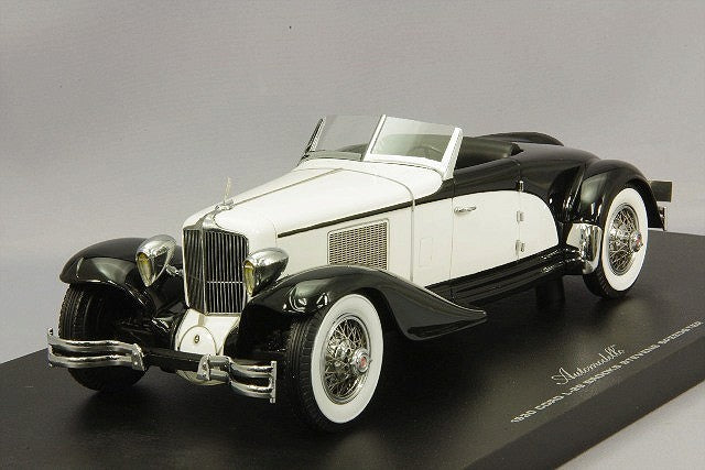Automodello AM24COR-30S 1/24 Cord L-29 Speedster 1930 Black White