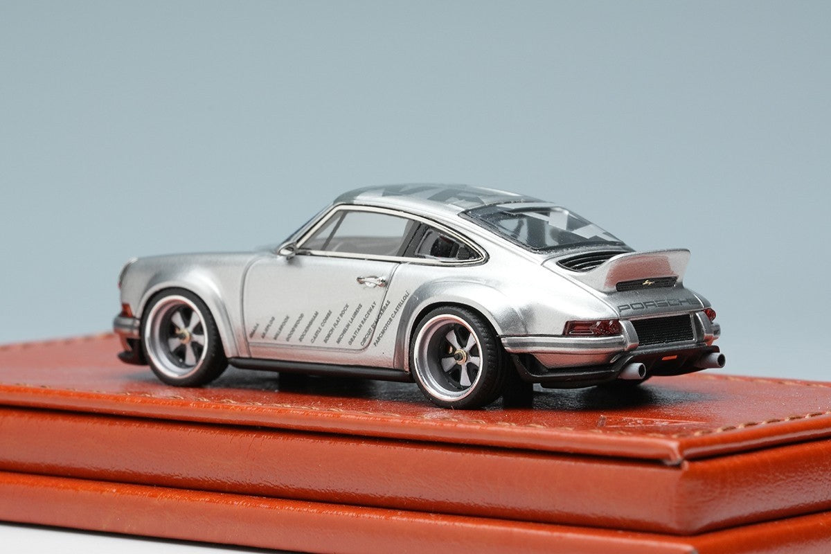 Make Up Titan64 TM004D 1/64 Singer DLS Silver Metallic Diecast Model Car