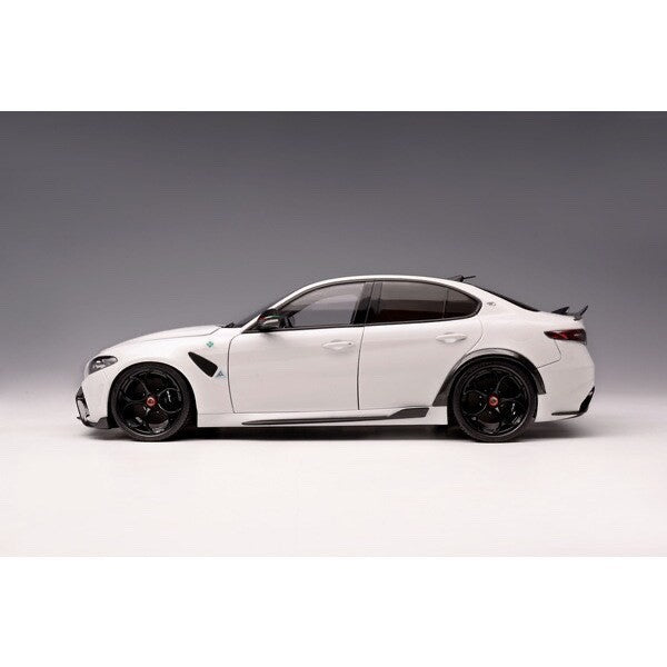 MOTORHELIX M89003 1/18 Alfa Romeo Giulia GTA Bianco Trofeo White Diecast Model