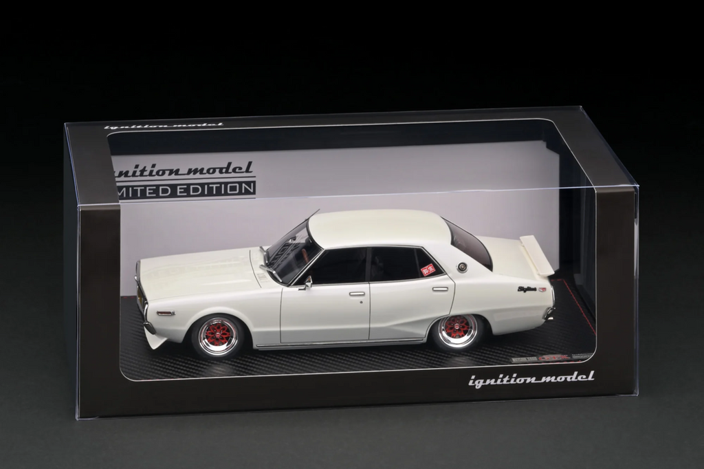 Ignition Model IG3268 1/18 Nissan Skyline Kenmeri GC110 Pearl White w/ L28