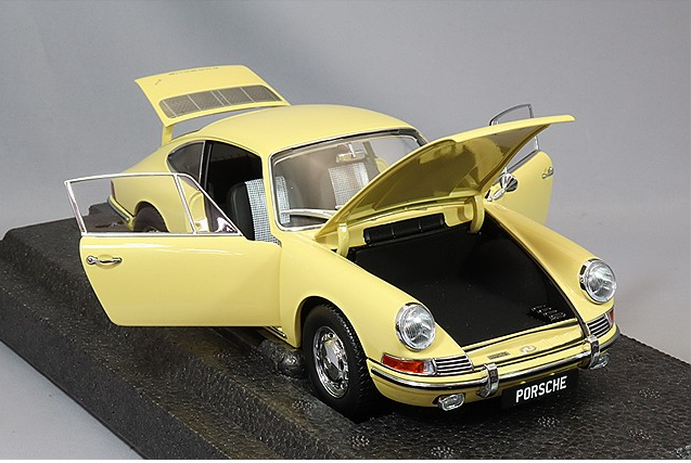 Kyosho KS08969Y 1/18 Porsche 911 (901) 1964 Champagne Yellow Classic