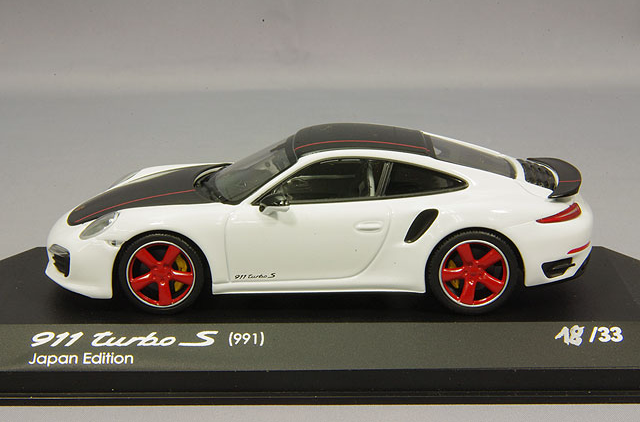 Minichamps WAX20130026JP 1/43 Porsche 911 991 TurboS JP White Resin