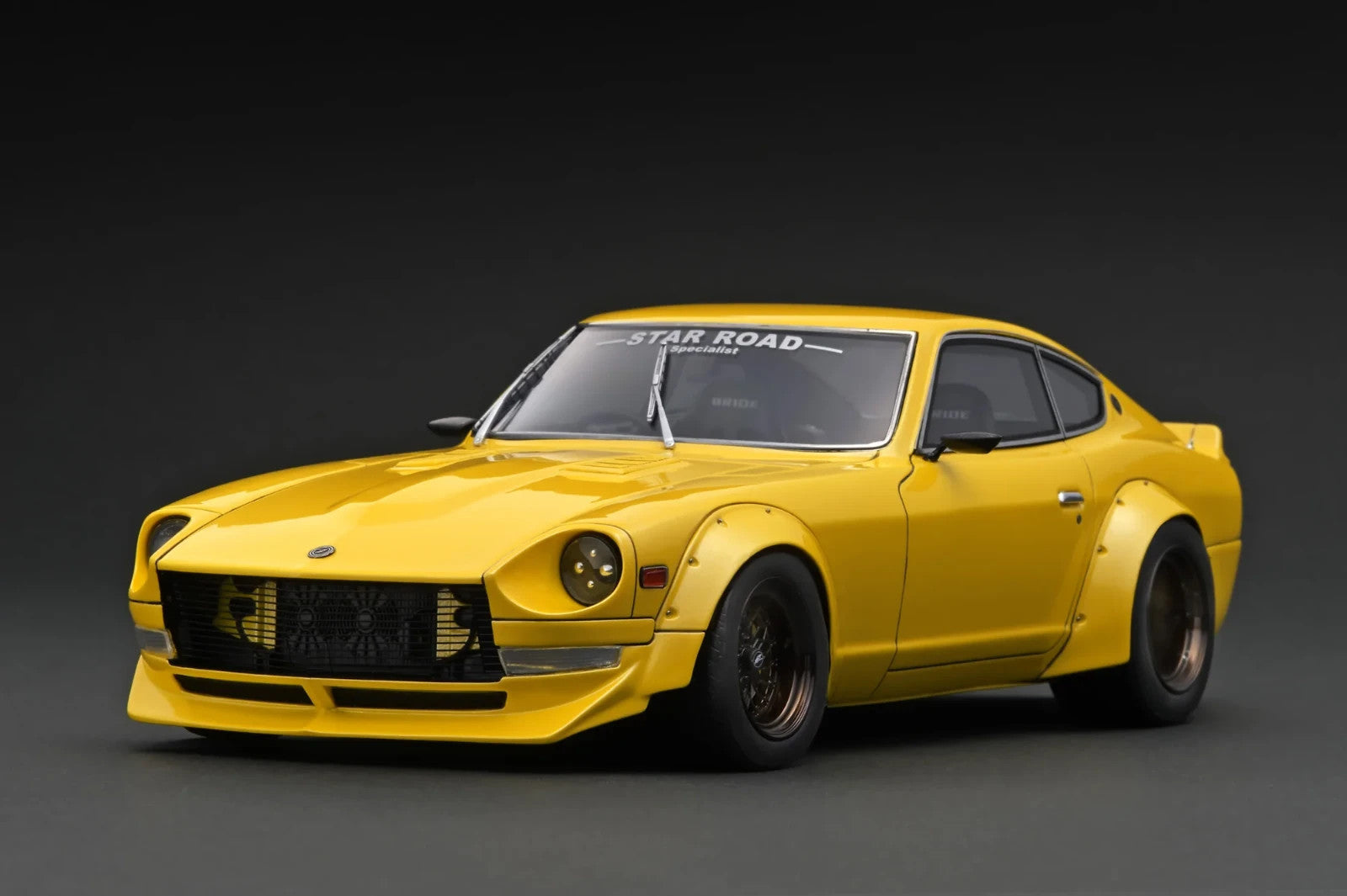 Ignition Model IG3109 1/18 Nissan Fairlady Z S30 STAR ROAD Yellow Resin