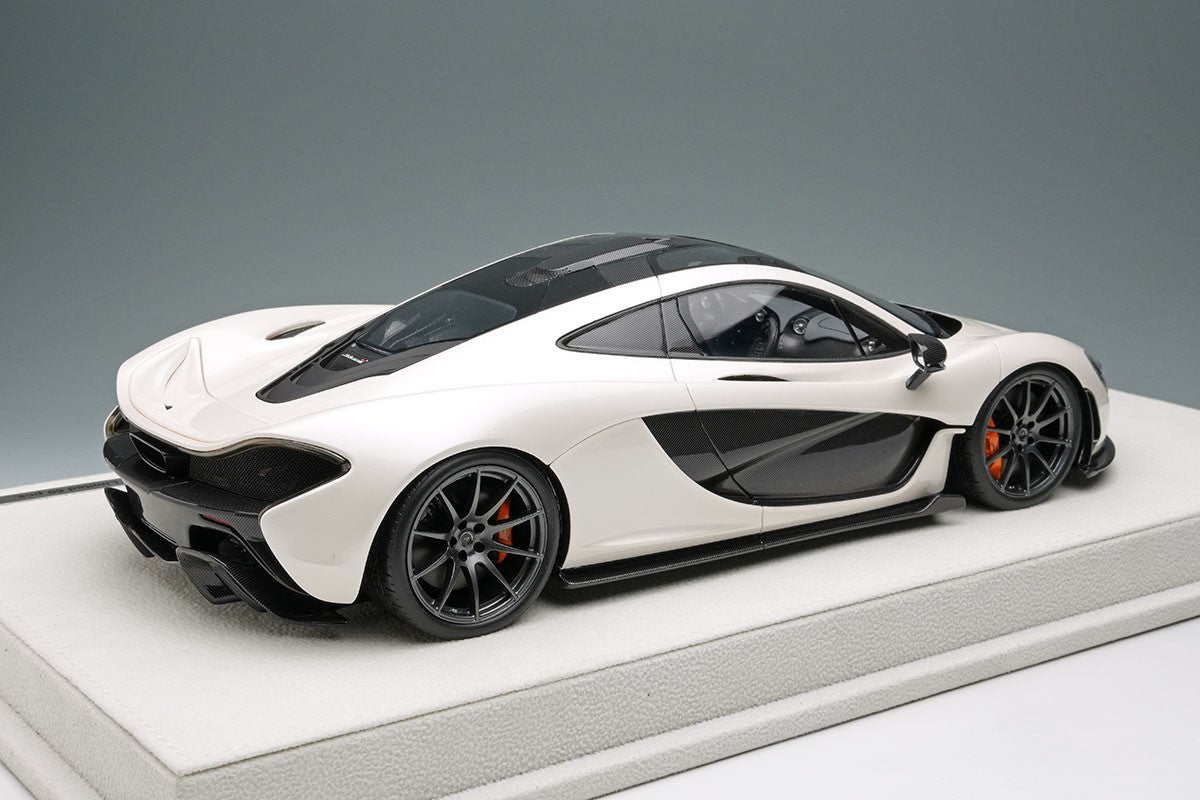 Make Up EIDOLON EML149D 1/18 McLaren P1 2013 Pearl White Limited