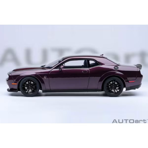 AUTOart 71762 1/18 Dodge Challenger SRT Jailbreak 2022 Purple Diecast