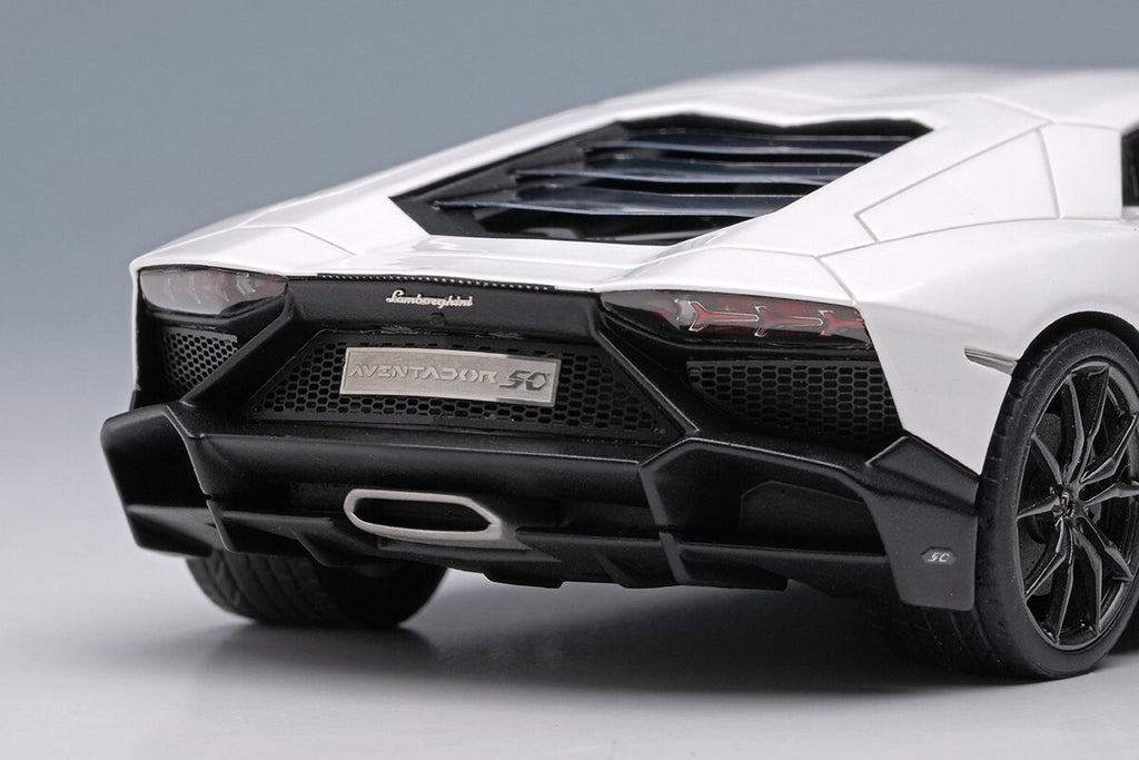 Eidolon EM285K 1/43 Lamborghini Aventador LP720-4 50° Anniversario 2013 White