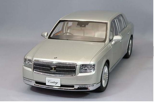 AUTOart 78770 1/18 Toyota Century Seika Radiant Silver Composite