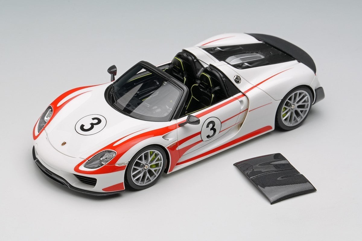 EIDOLON EM569F 1/43 Porsche 918 Spyder Weissach Package 2011 White Red Stripe