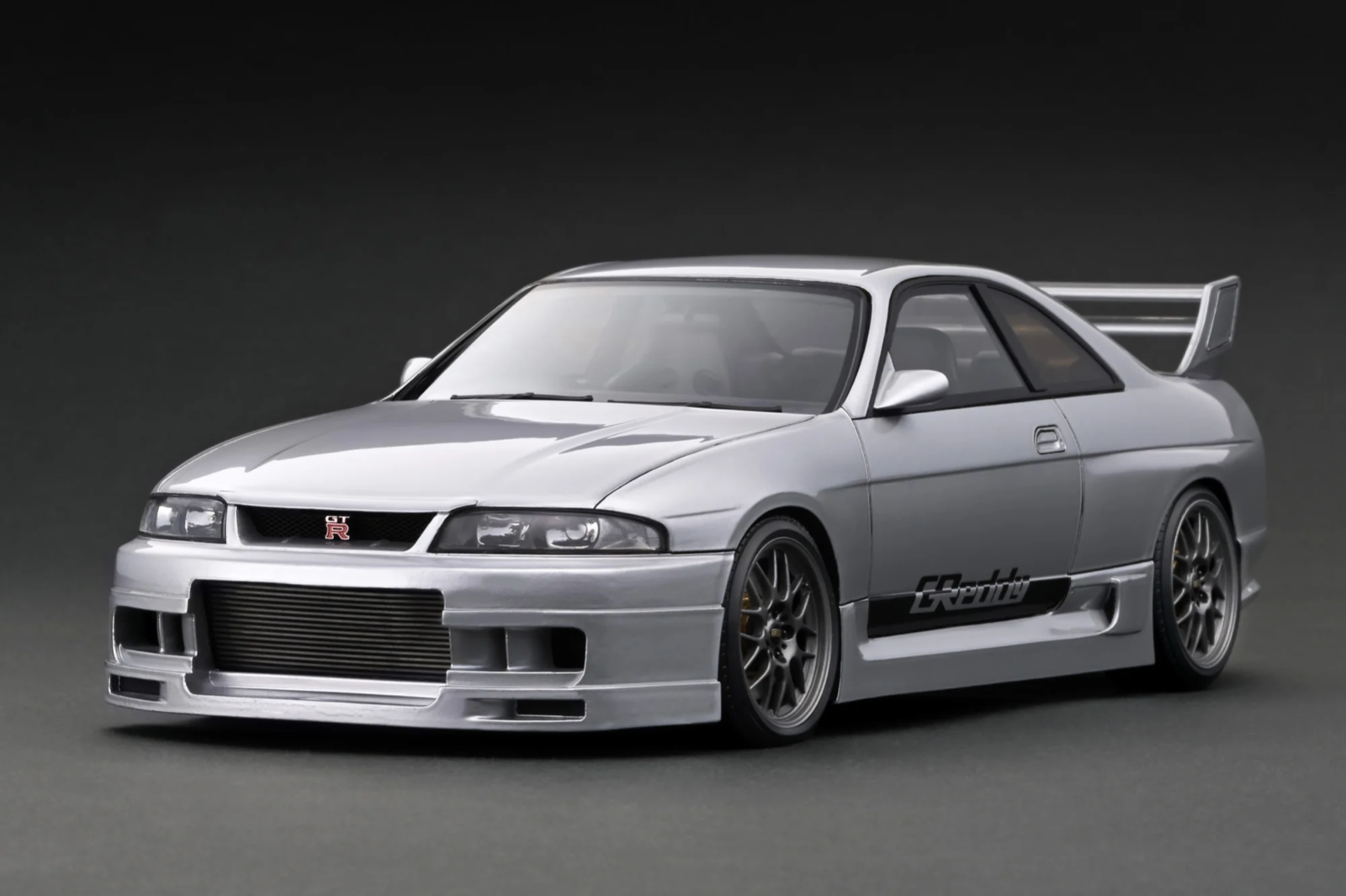 Ignition Model IG3131 1/18 GReddy Nissan GT-R BCNR33 R33 Silver Resin