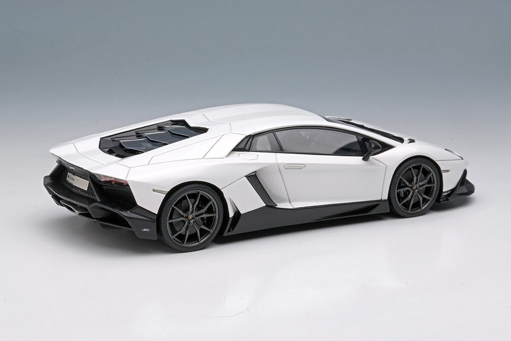 Eidolon EM285K 1/43 Lamborghini Aventador LP720-4 50° Anniversario 2013 White