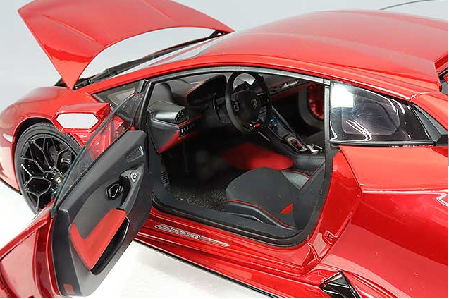 AUTOart 79213 1/18 Composite Lamborghini Huracan EVO 2021 Pearl Red