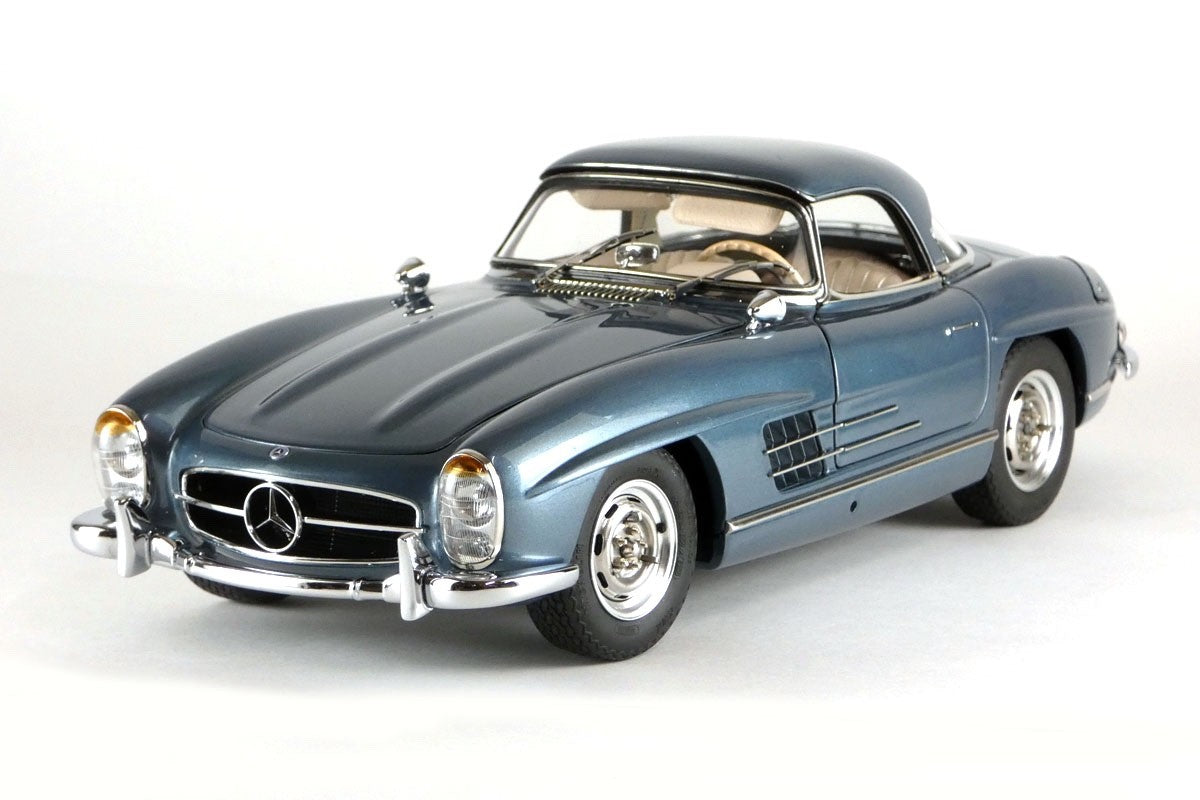 CMC M-283 1/18 Mercedes-Benz 300 SL W198 Roadster Hardtop 1957 Blue Metallic Die