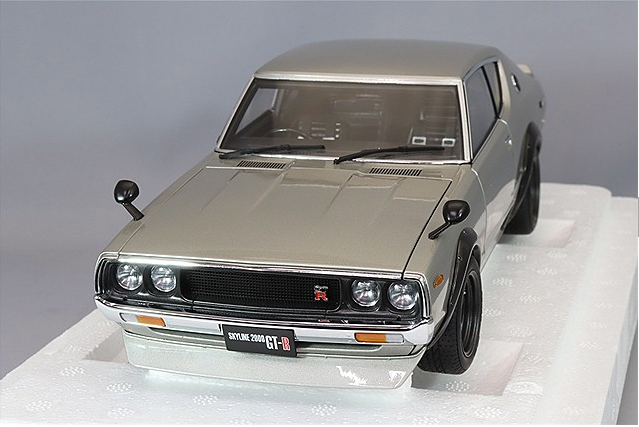 AUTOart 77466 1/18 Nissan Skyline 2000GT-R KPGC110 Tuned Silver