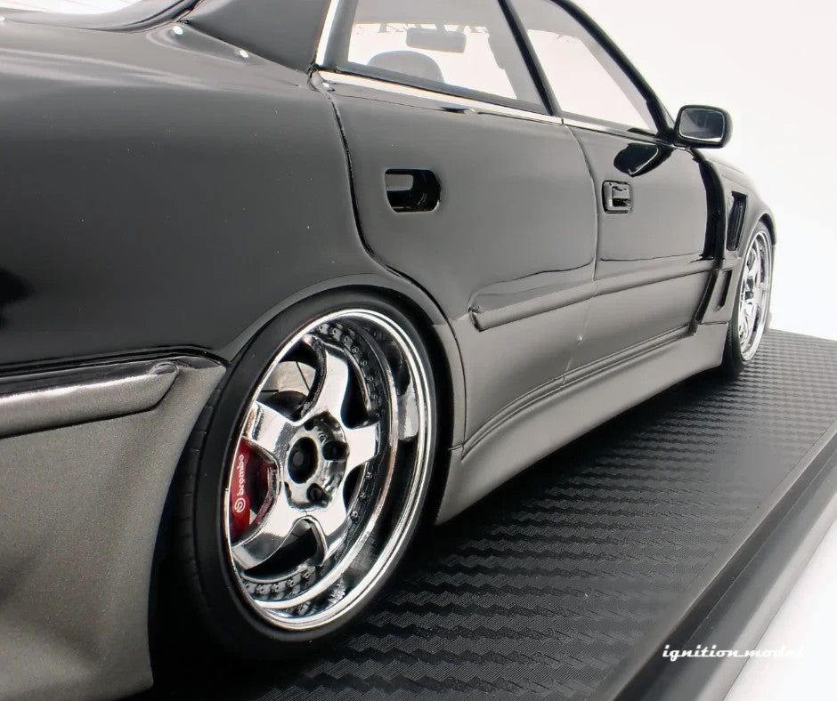 Ignition Model IG3579 1/18 VERTEX Toyota Mark II JZX100 Black/Gun Resin