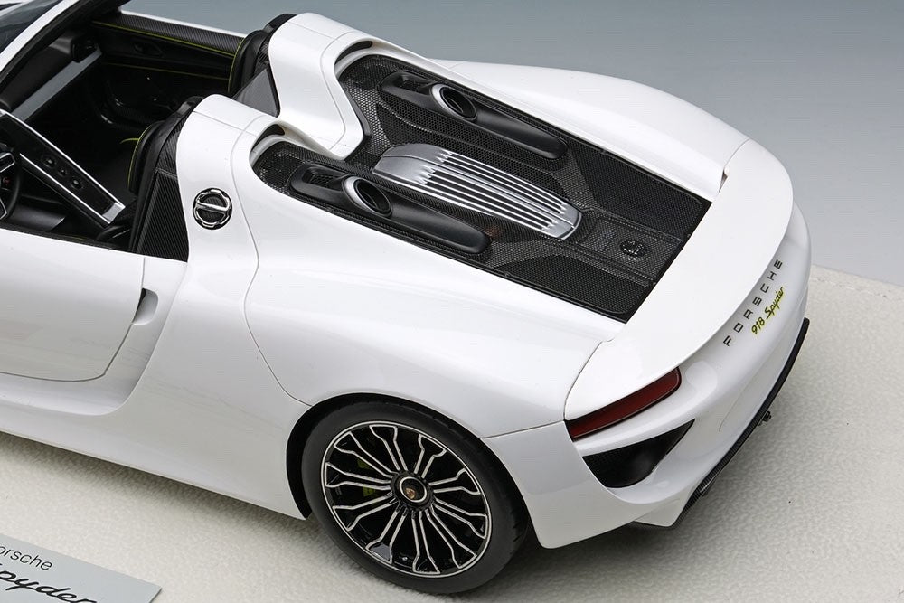 EIDOLON EML045B 1/18 Porsche 918 Spyder 2011 White Resin