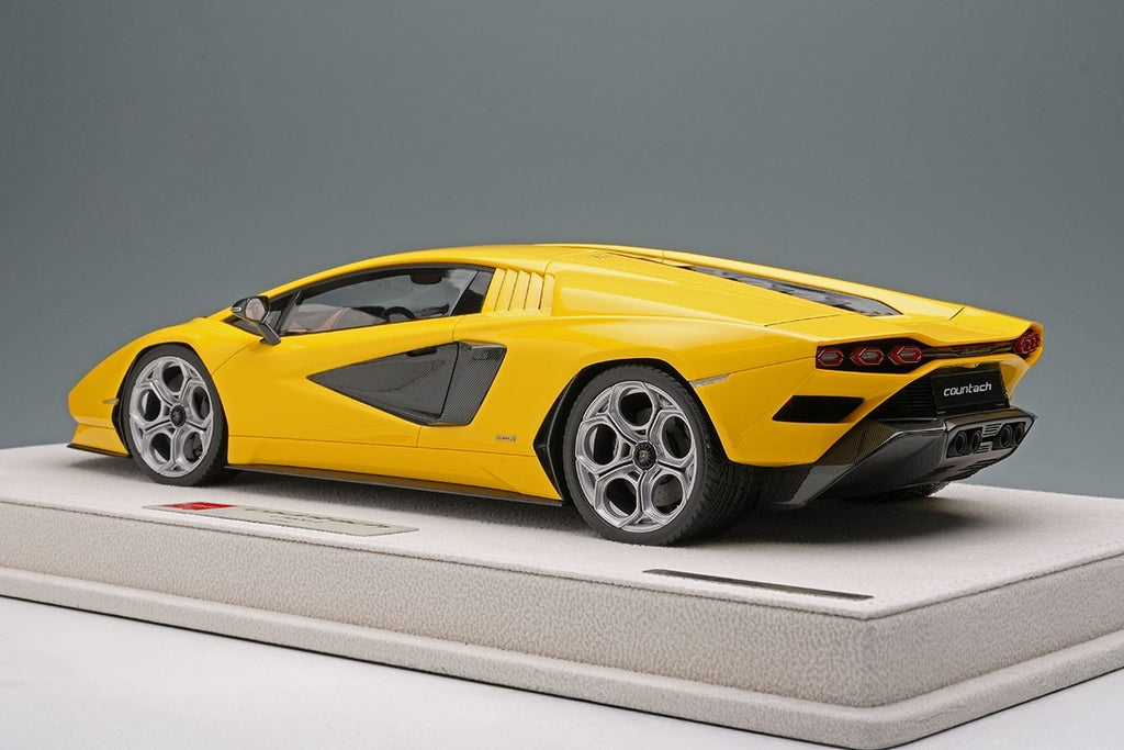 Make Up EIDOLON EML160D 1/18 Lamborghini Countach LPI 800-4 2022 Giallo