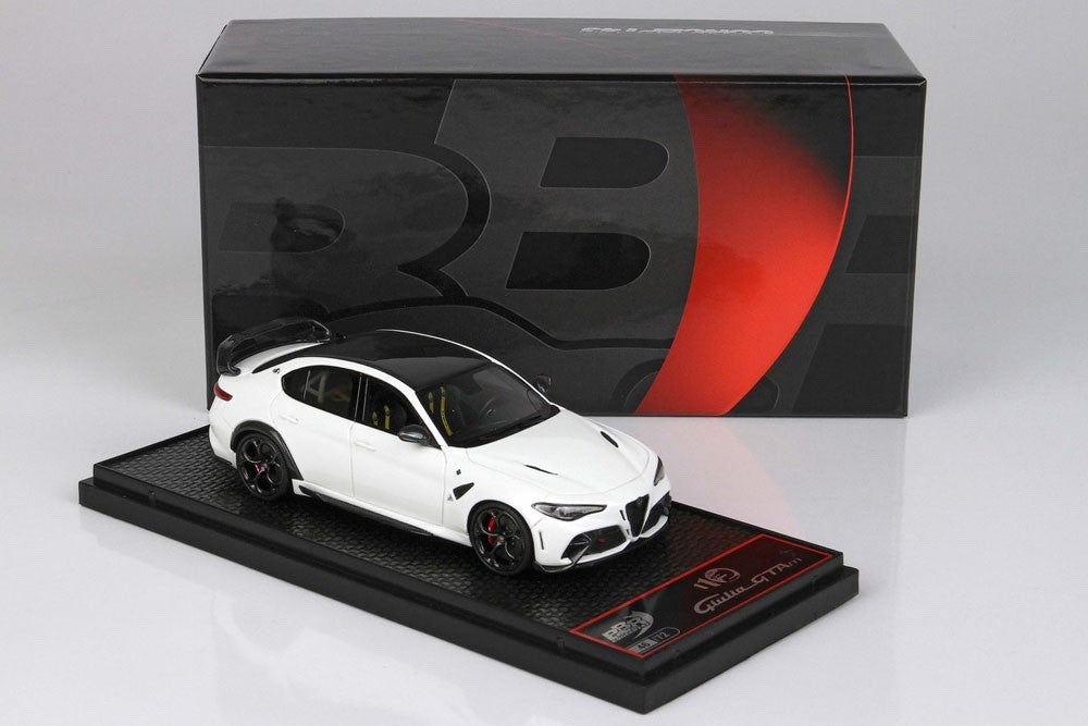 BBR BBRC247B-21 1/43 Alfa Romeo Giulia GTAm Bianco Trofeo Red Calipers Ltd 72pcs