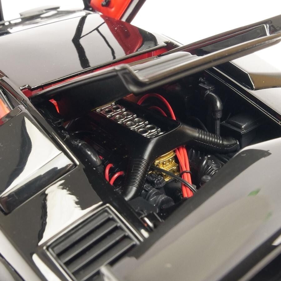 KYOSHO KS08320BK 1/18 Lamborghini Countach LP5000 Quattrovalvole Black
