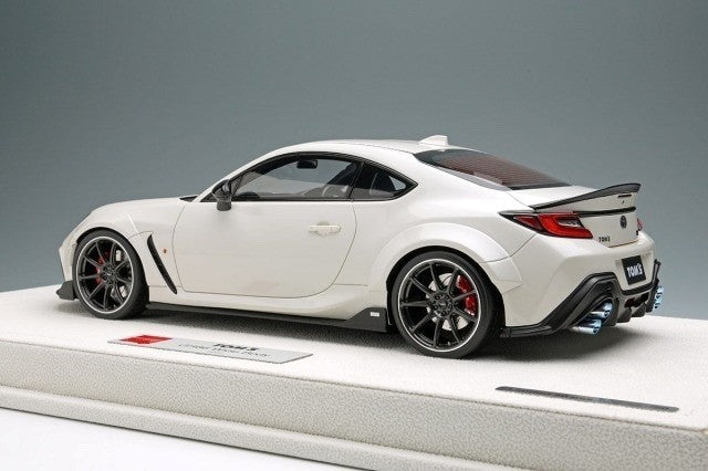 EIDOLON EML120B 1/18 TOM'S GR86 Wide Body 2022 Crystal White Pearl