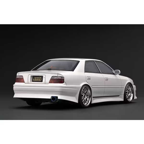 Ignition Model IG3313 1/18 Toyota VERTEX JZX100 Chaser Pearl White With Engine