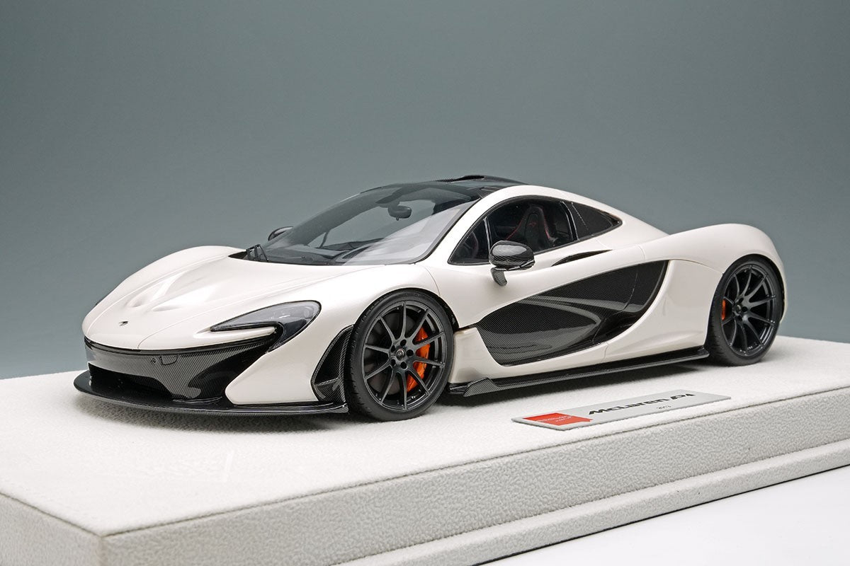 Make Up EIDOLON EML149D 1/18 McLaren P1 2013 Pearl White Limited