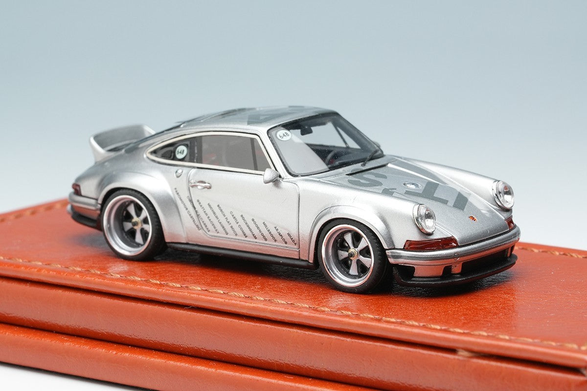 Make Up Titan64 TM004D 1/64 Singer DLS Silver Metallic Diecast Model Car