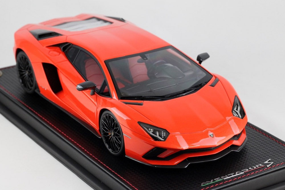 MR Collection LAMBO27C 1/18 Lamborghini Aventador S 2017 Arancio Argos Resin