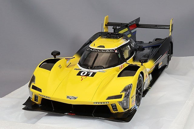 TOP SPEED TS0567 1/18 Cadillac V-Series.R 2024 Daytona 24H #01