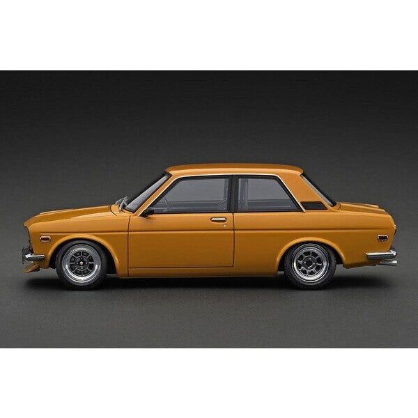 ignition model IG3304 1/18 Datsun Bluebird 510 "Brown with Engine"