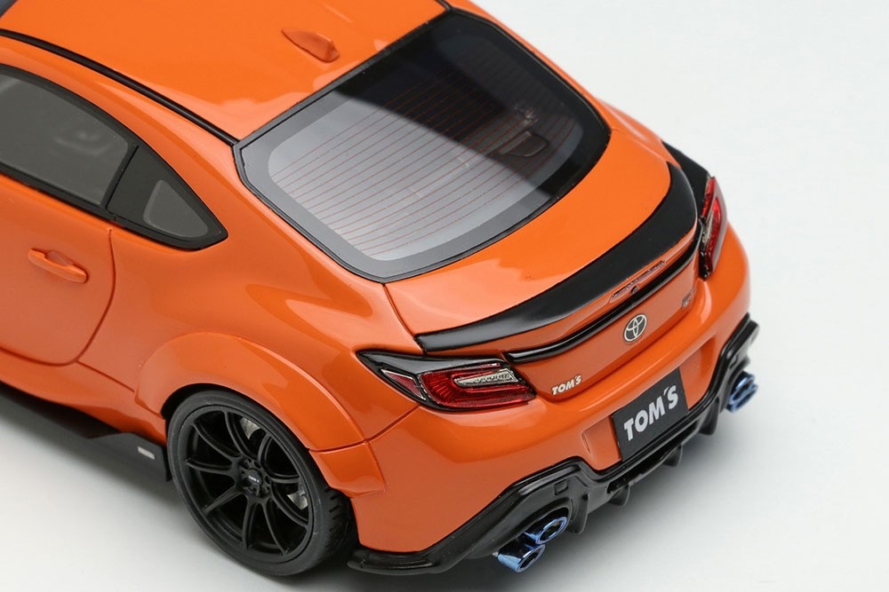 EIDOLON EM725A 1/43 Toyota TOM'S GR86 Wide Body 2022 Orange Resin Ltd 100pcs