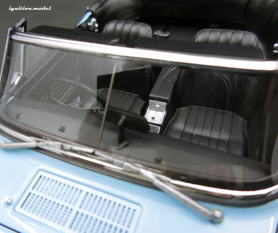 Ignition Model IG2711 1/18 Datsun Fairlady 2000 SR311 Roadster Light Blue