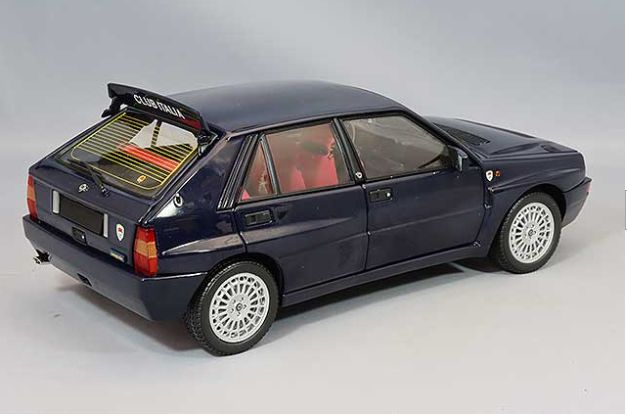 Kyosho KS08343SC 1/18 Lancia HF Integrale Club Italia Blue Diecast