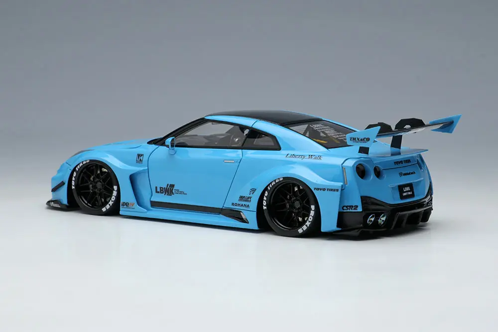Make Up EIDOLON LB014B 1/43 LB Silhouette Works 35GT-RR GT Wing Pearl Light Blue