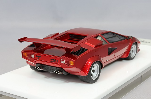 Make Up EIDOLON EM446G 1/43 Lamborghini Countach LP5000S Candy Red 1982
