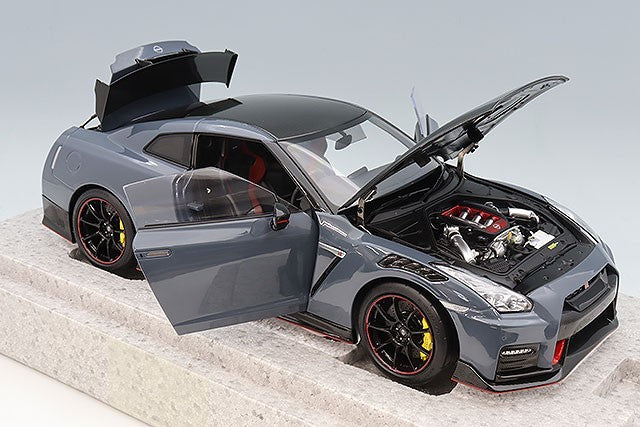 MOTORHELIX FS-M83530 1/18 Nissan GT-R Nismo R35 2022 Grey