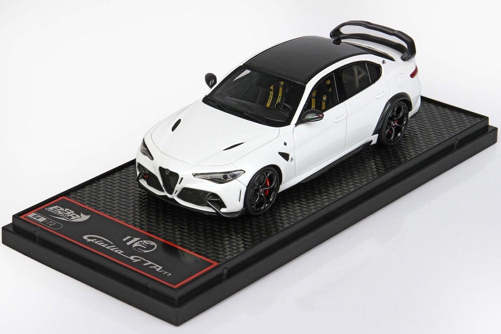 BBR BBRC247B-21 1/43 Alfa Romeo Giulia GTAm Bianco Trofeo Red Calipers Ltd 72pcs