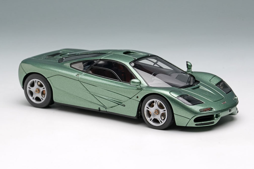 Make Up EIDOLON EM748J 1/43 McLaren F1 Roadcar 1994 Genesis Green Metallic Resin