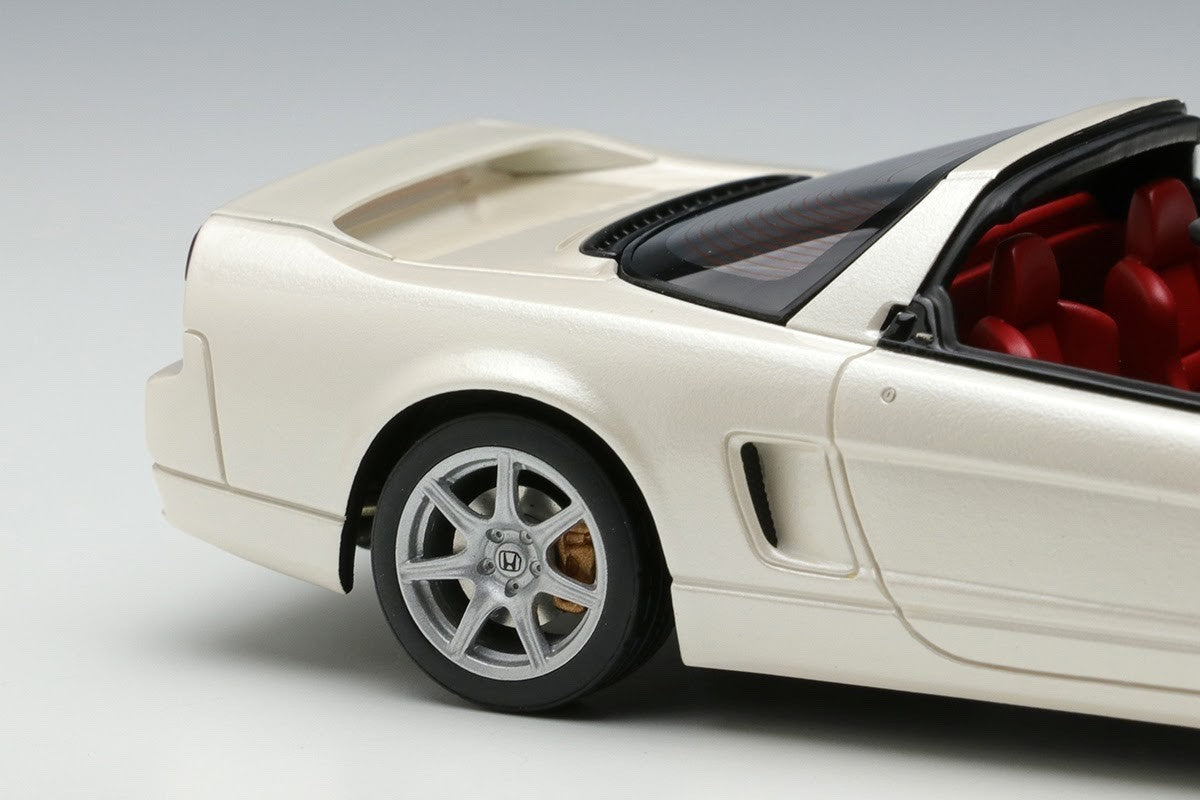 Make Up EIDOLON EM586B 1/43 Honda NSX Type T Platinum White Pearl Finish 2001